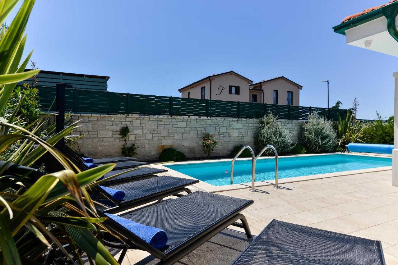 Villa Luciana, Buje Esterno foto