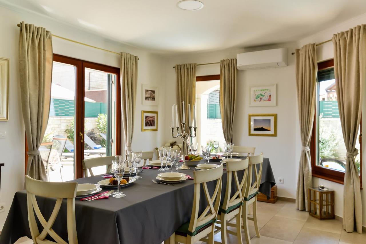 Villa Luciana, Buje Esterno foto