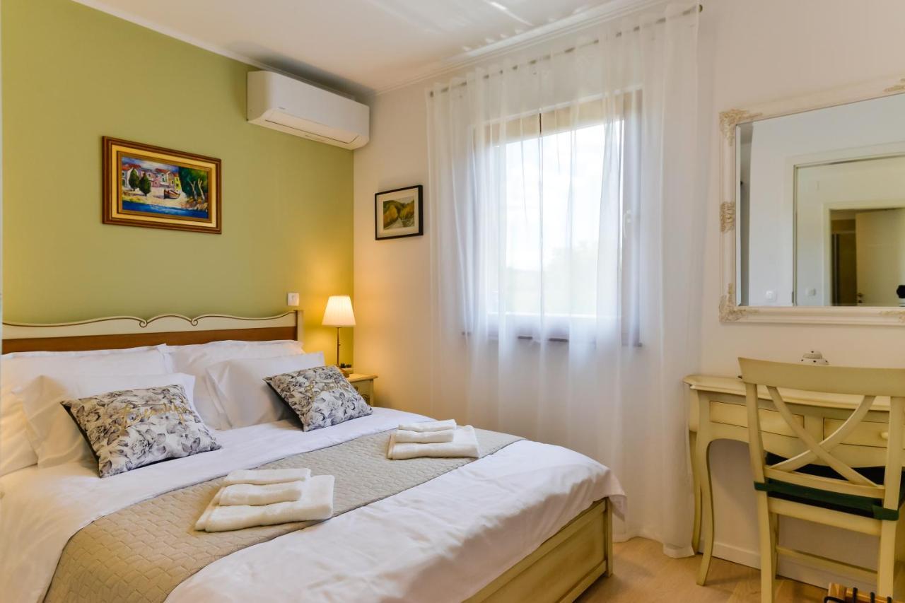 Villa Luciana, Buje Esterno foto