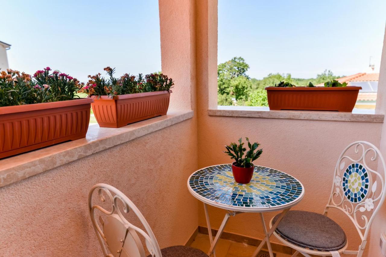 Villa Luciana, Buje Esterno foto